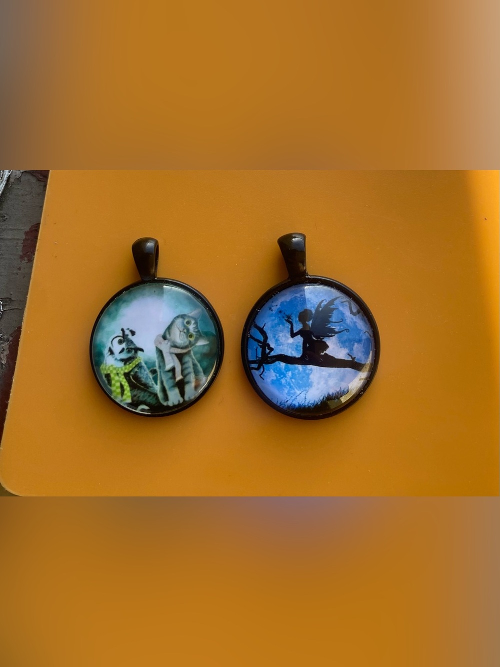 2 Piece Bundle of Glass Cabochon Charm Pendants / Keychain / DIY Jewelry (pendan